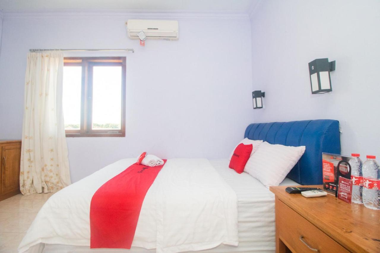 Hotel Reddoorz Near Pantai Boom Banyuwangi  Exteriér fotografie